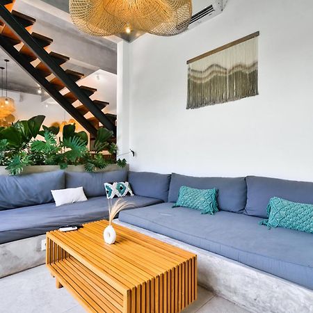 Octo 6 Villa By Betterplace Canggu Extérieur photo