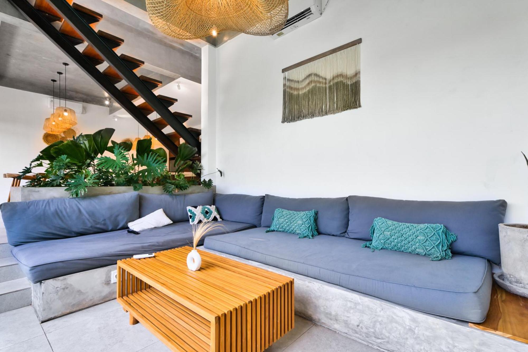 Octo 6 Villa By Betterplace Canggu Extérieur photo