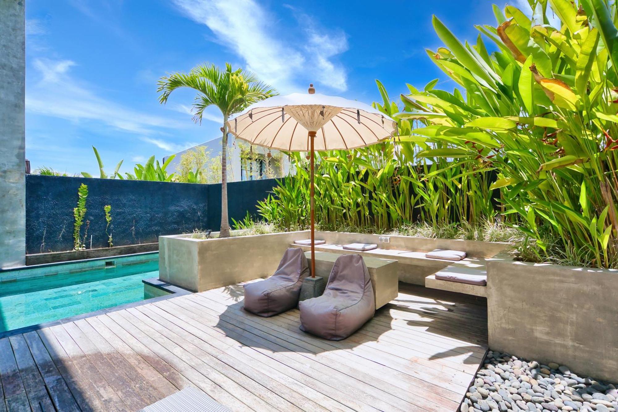 Octo 6 Villa By Betterplace Canggu Extérieur photo