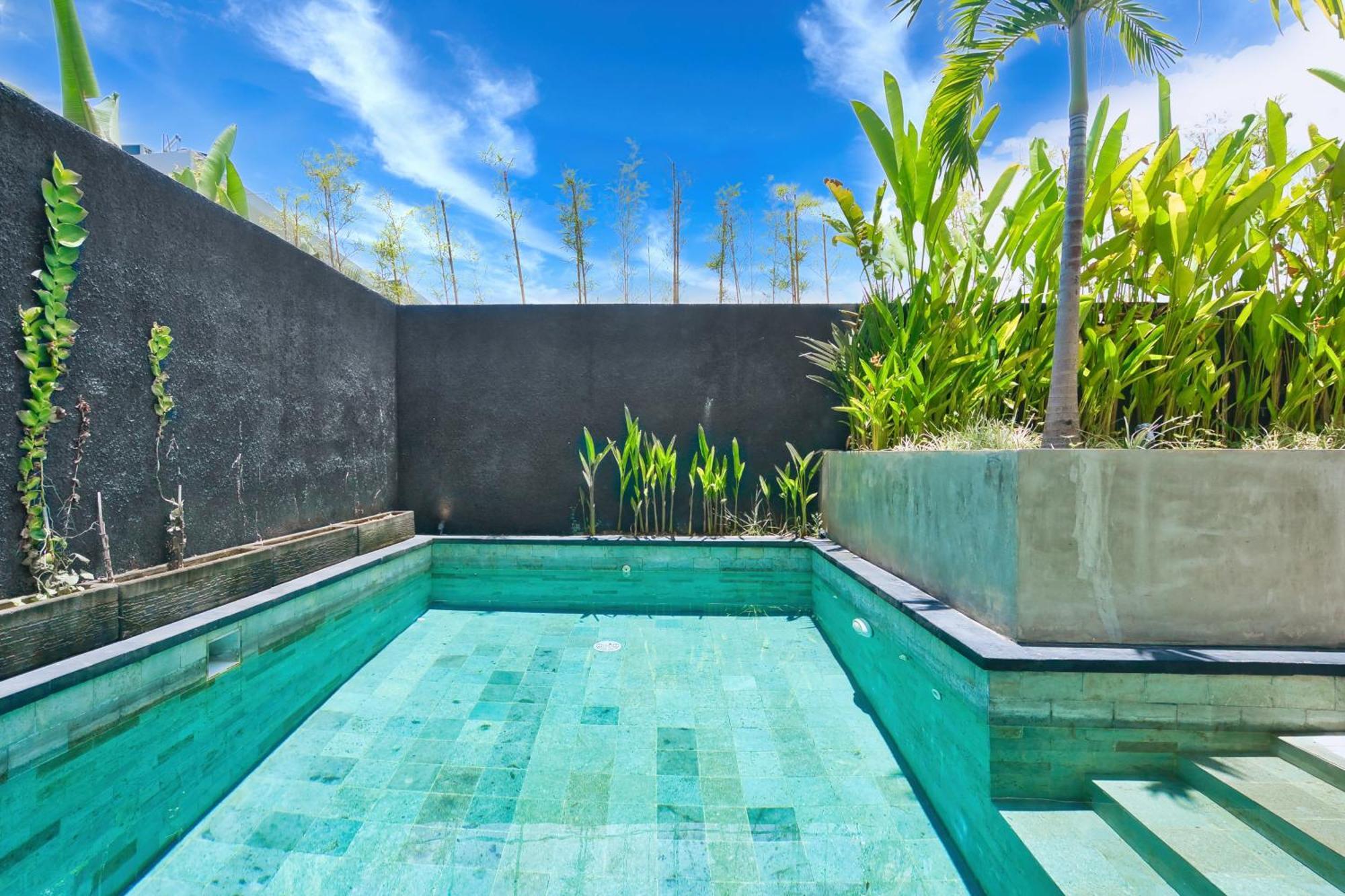 Octo 6 Villa By Betterplace Canggu Extérieur photo